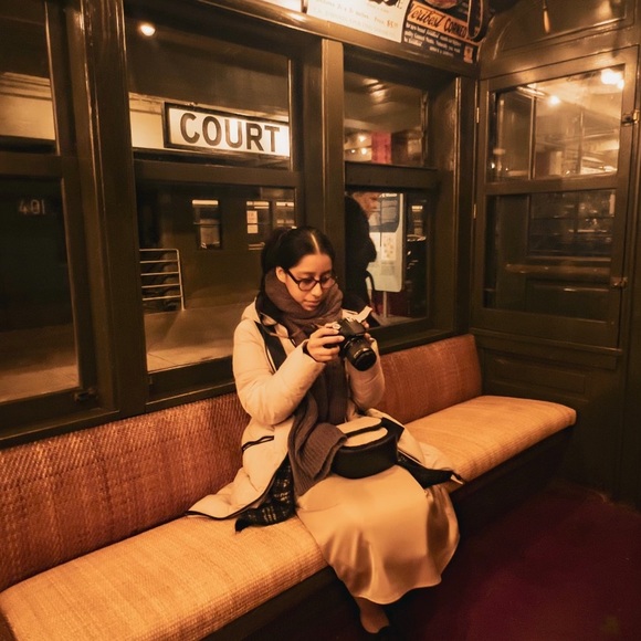 Meet your Posher, Alisson - Picture 1 of 1